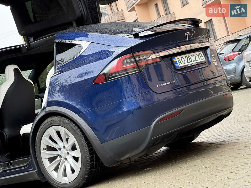 Позашляховик / Кросовер Tesla Model X 2017 в Ужгороді фото 14 Позашляховик / Кросовер Tesla Model X 2017 в Ужгороді