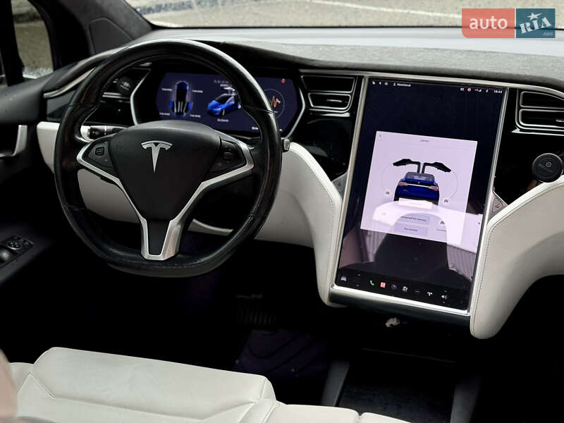Позашляховик / Кросовер Tesla Model X 2017 в Ужгороді фото 21 Позашляховик / Кросовер Tesla Model X 2017 в Ужгороді