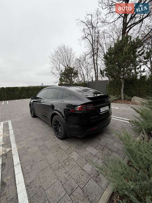 Внедорожник / Кроссовер Tesla Model X 2017 в Умани