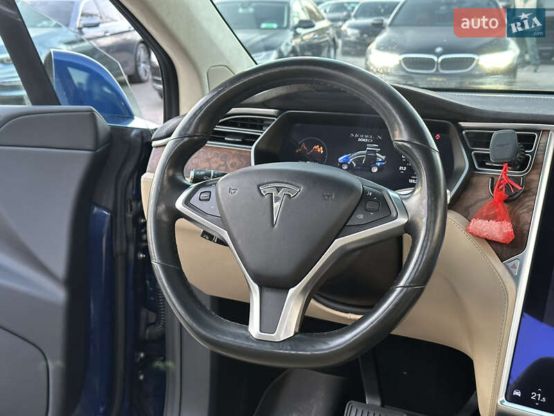 Внедорожник / Кроссовер Tesla Model X 2017 в Харькове