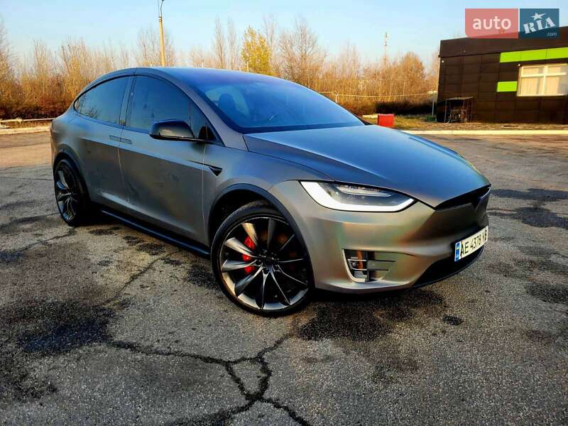 Внедорожник / Кроссовер Tesla Model X 2019 в Днепре