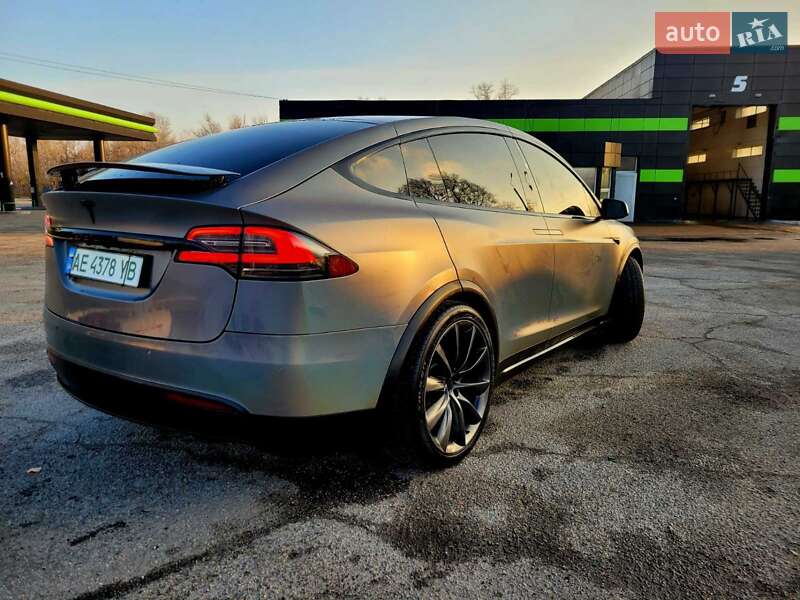 Внедорожник / Кроссовер Tesla Model X 2019 в Днепре