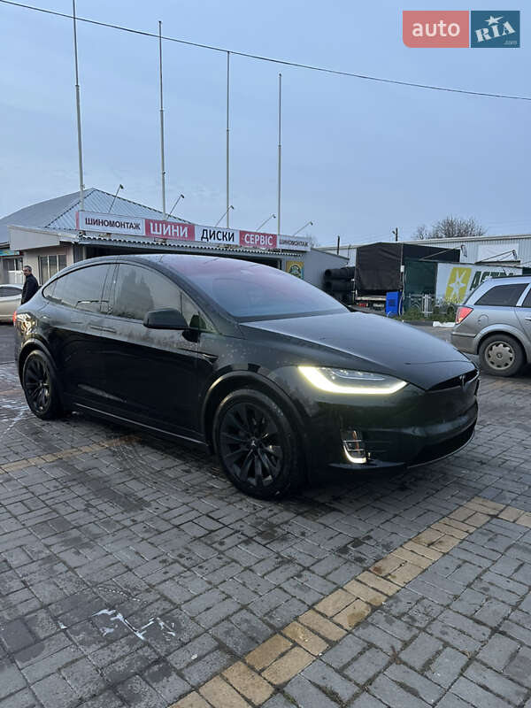 Внедорожник / Кроссовер Tesla Model X 2017 в Харькове