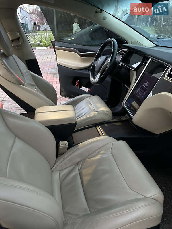 Внедорожник / Кроссовер Tesla Model X 2017 в Харькове