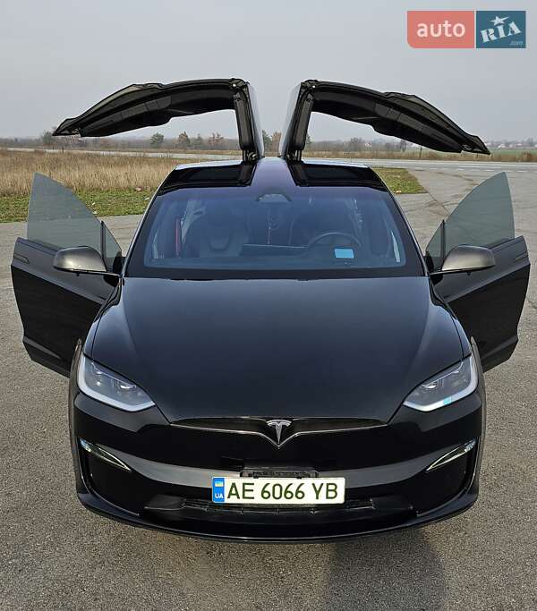 Внедорожник / Кроссовер Tesla Model X 2023 в Днепре