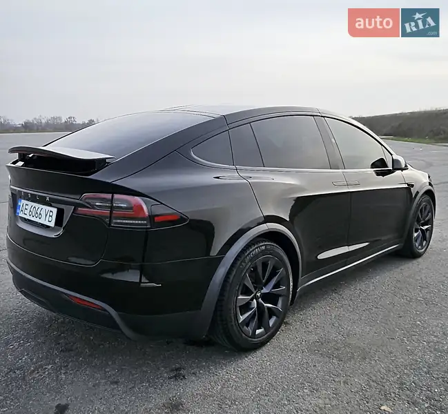 Tesla Model X 2023 VIN 7SAXCDE56PF422242 фото оголошення 7 з 47