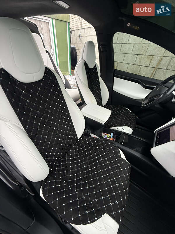 Внедорожник / Кроссовер Tesla Model X 2019 в Львове фото 16 Внедорожник / Кроссовер Tesla Model X 2019 в Львове