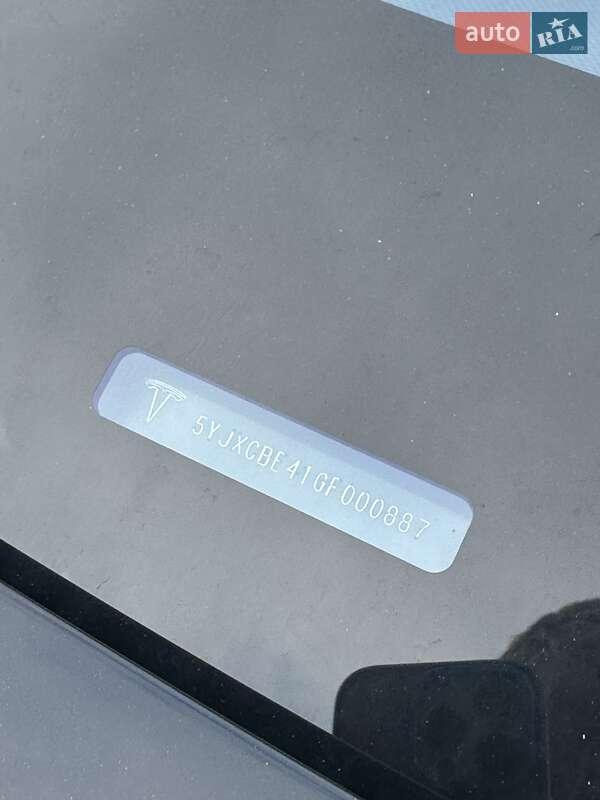 Позашляховик / Кросовер Tesla Model X 2016 в Сумах