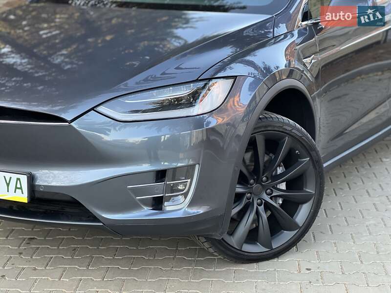 Внедорожник / Кроссовер Tesla Model X 2018 в Львове фото 2 Внедорожник / Кроссовер Tesla Model X 2018 в Львове