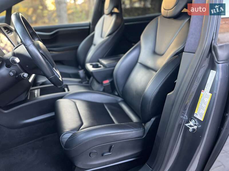 Внедорожник / Кроссовер Tesla Model X 2018 в Львове фото 33 Внедорожник / Кроссовер Tesla Model X 2018 в Львове