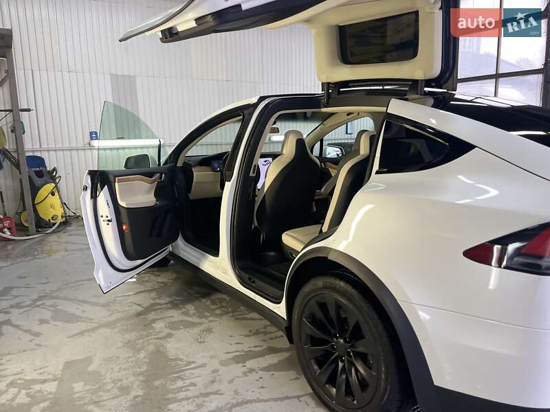Внедорожник / Кроссовер Tesla Model X 2019 в Львове фото 11 Внедорожник / Кроссовер Tesla Model X 2019 в Львове