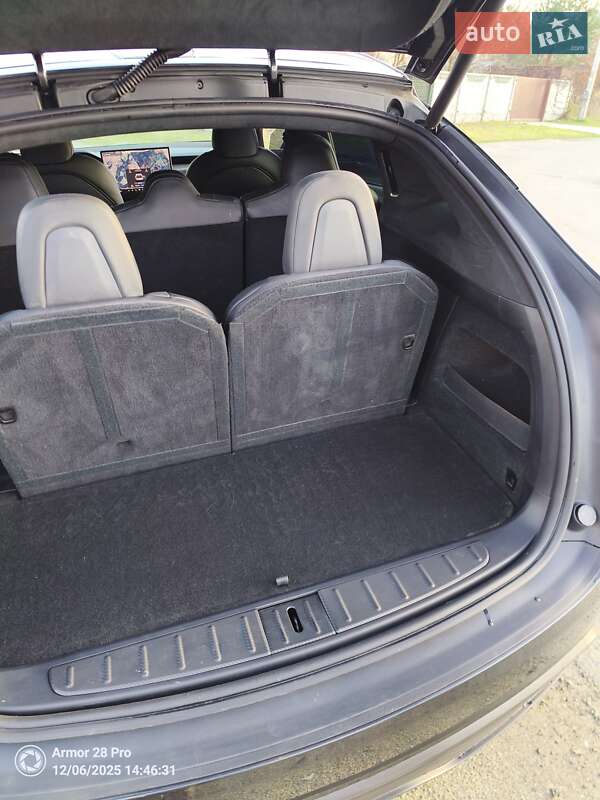 Внедорожник / Кроссовер Tesla Model X 2024 в Киеве фото 33 Внедорожник / Кроссовер Tesla Model X 2024 в Киеве