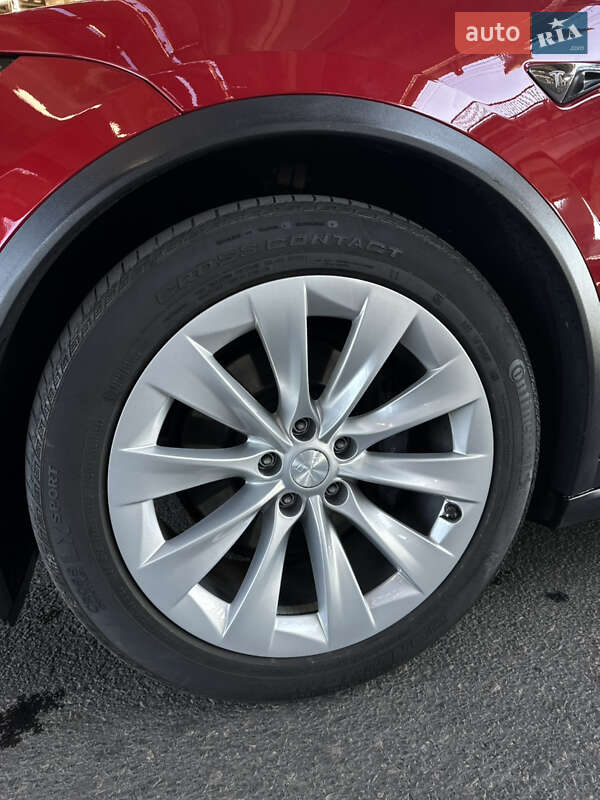 Внедорожник / Кроссовер Tesla Model X 2018 в Одессе фото 24 Внедорожник / Кроссовер Tesla Model X 2018 в Одессе