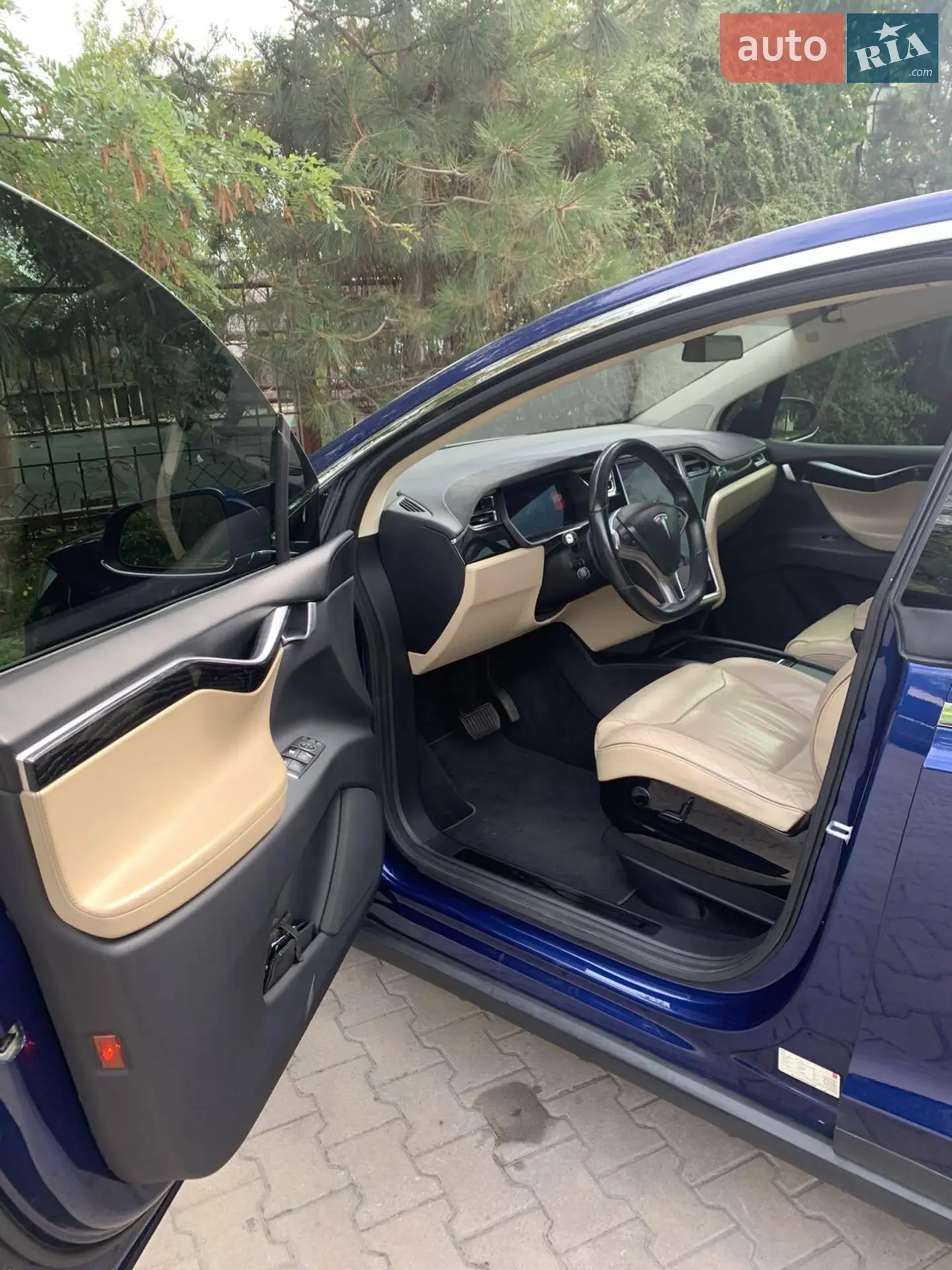 2016 Tesla Model X - мініатюра 8