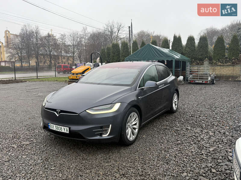 Внедорожник / Кроссовер Tesla Model X 2019 в Хмельницком фото 13 Внедорожник / Кроссовер Tesla Model X 2019 в Хмельницком