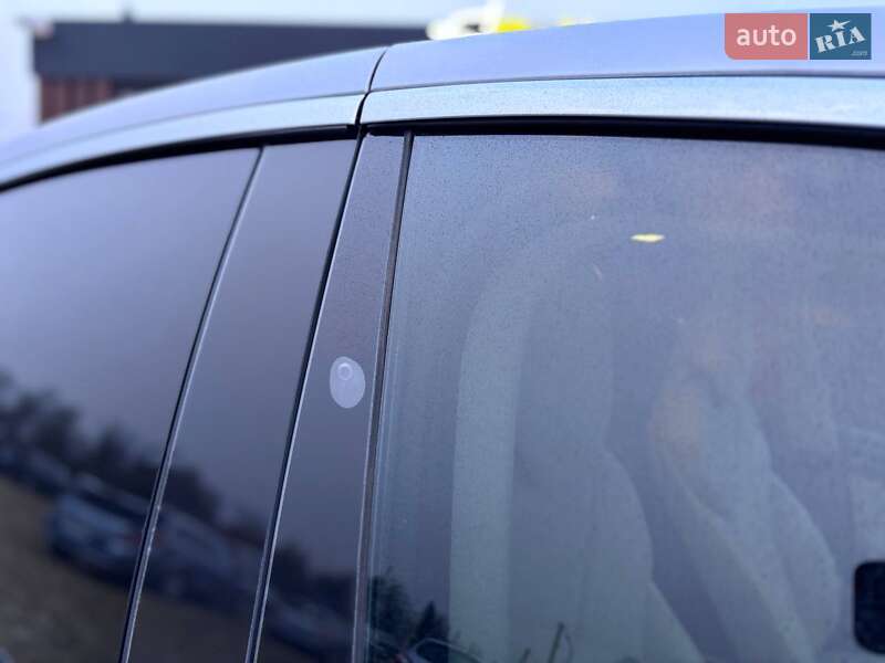 Внедорожник / Кроссовер Tesla Model X 2018 в Коломые