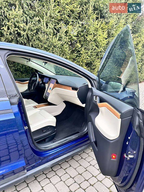 Внедорожник / Кроссовер Tesla Model X 2019 в Львове фото 12 Внедорожник / Кроссовер Tesla Model X 2019 в Львове