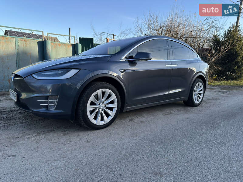 Внедорожник / Кроссовер Tesla Model X 2018 в Киеве фото 6 Внедорожник / Кроссовер Tesla Model X 2018 в Киеве