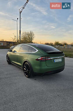 Позашляховик / Кросовер Tesla Model X 2016 в Києві