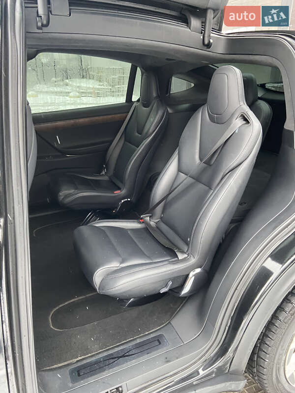 Внедорожник / Кроссовер Tesla Model X 2020 в Киеве
