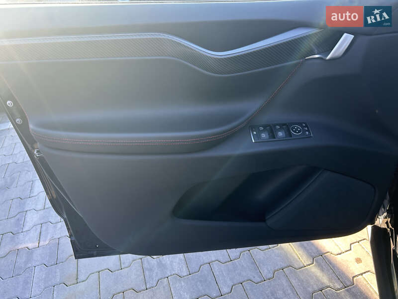 Внедорожник / Кроссовер Tesla Model X 2019 в Киеве фото 14 Внедорожник / Кроссовер Tesla Model X 2019 в Киеве