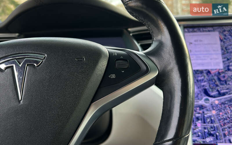 Внедорожник / Кроссовер Tesla Model X 2018 в Львове фото 11 Внедорожник / Кроссовер Tesla Model X 2018 в Львове