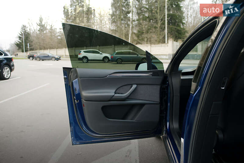 Внедорожник / Кроссовер Tesla Model X 2024 в Виннице