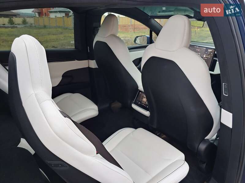 Внедорожник / Кроссовер Tesla Model X 2022 в Днепре