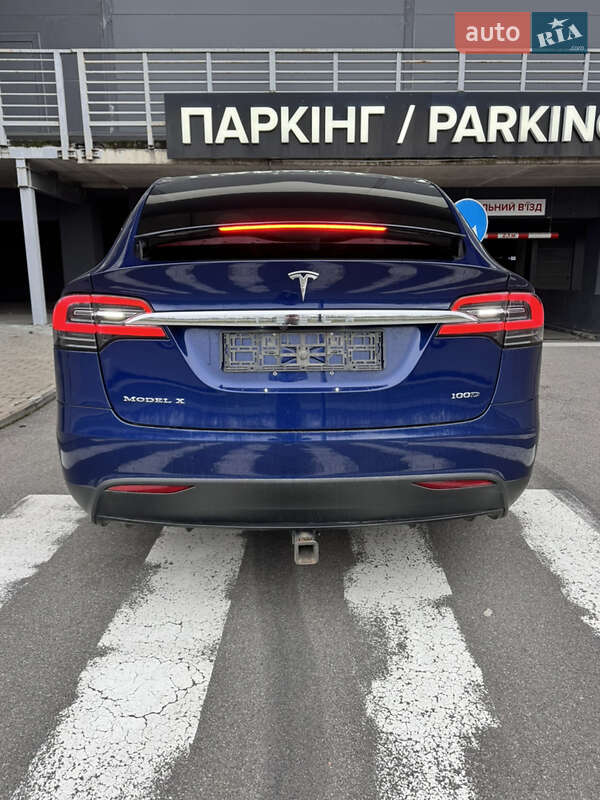 Внедорожник / Кроссовер Tesla Model X 2017 в Киеве