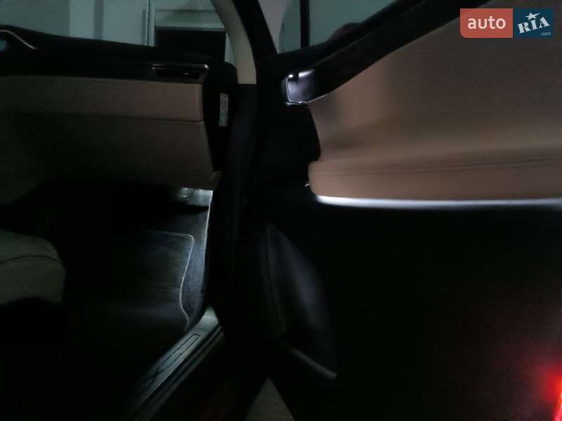 Внедорожник / Кроссовер Tesla Model X 2017 в Стрые