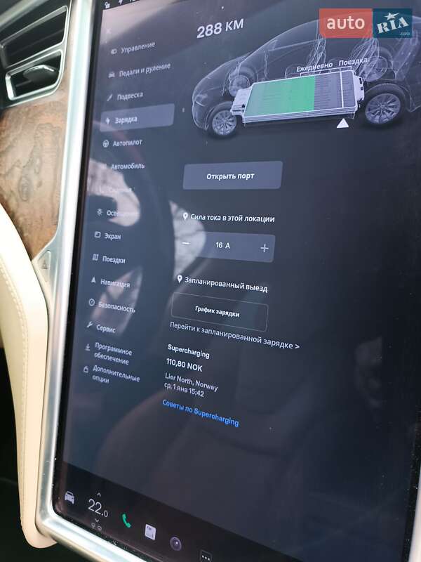 Внедорожник / Кроссовер Tesla Model X 2017 в Стрые