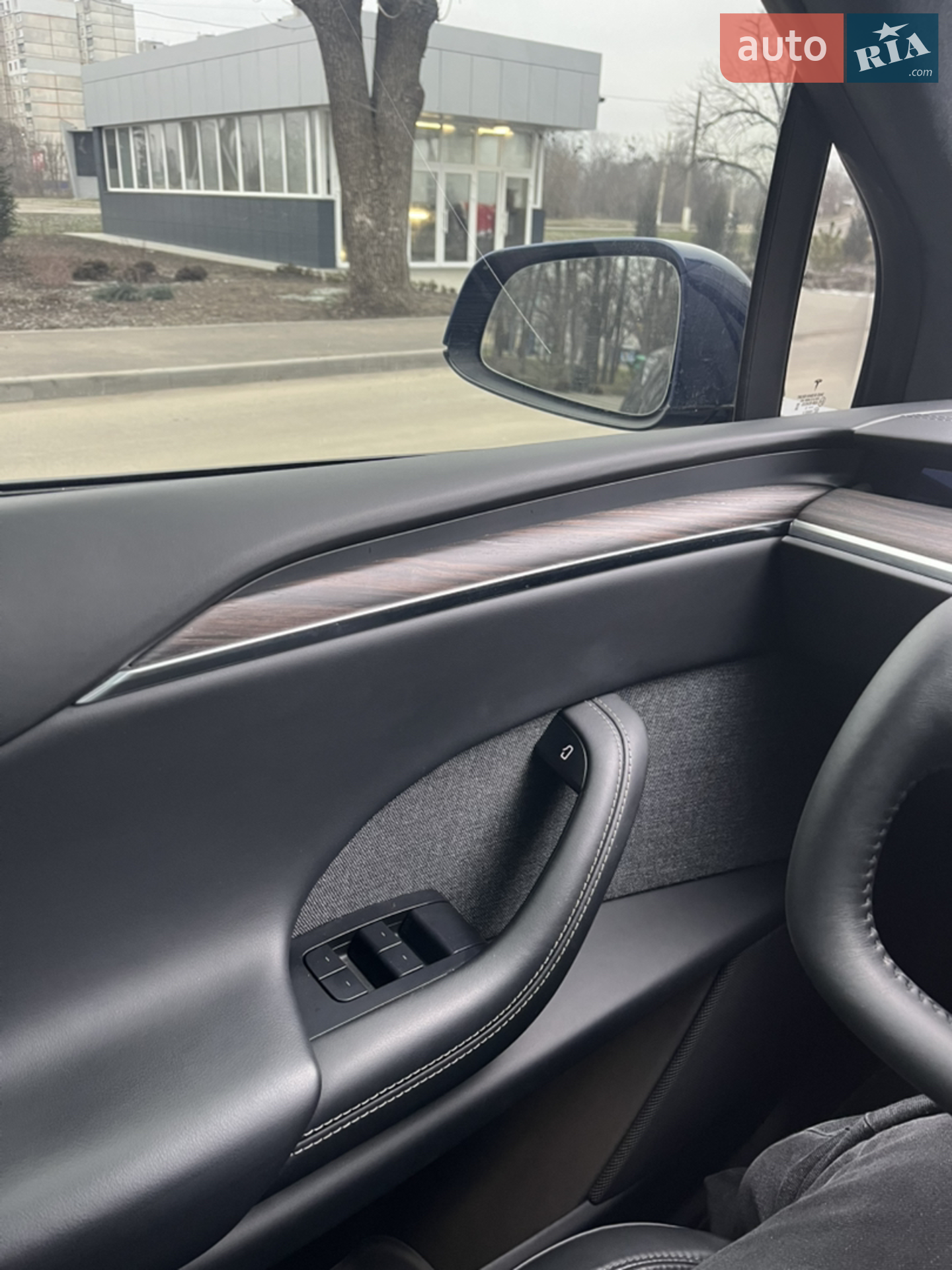 2023 Tesla Model X - мініатюра 13