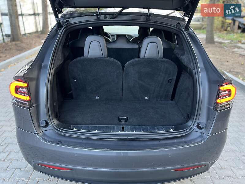 Внедорожник / Кроссовер Tesla Model X 2018 в Львове