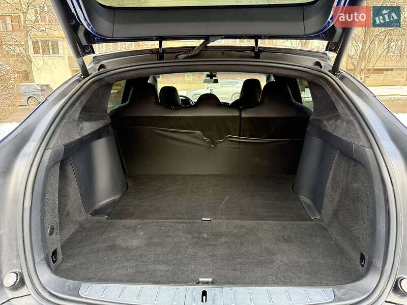 Внедорожник / Кроссовер Tesla Model X 2018 в Киеве