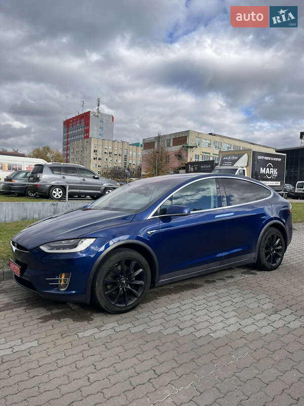 Внедорожник / Кроссовер Tesla Model X 2016 в Львове