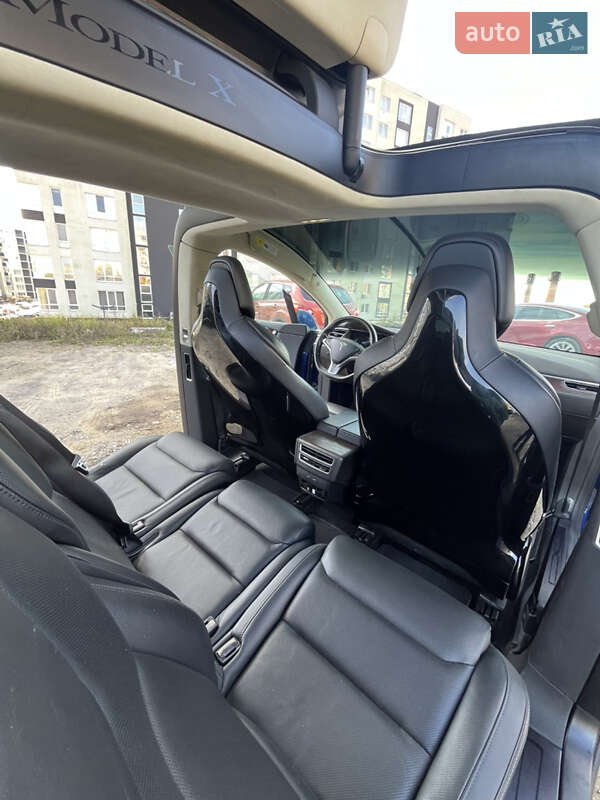 Внедорожник / Кроссовер Tesla Model X 2016 в Львове