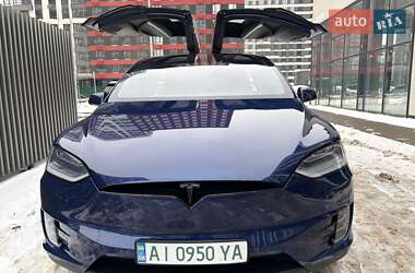 Внедорожник / Кроссовер Tesla Model X 2019 в Киеве