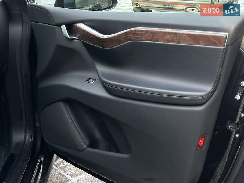 Внедорожник / Кроссовер Tesla Model X 2016 в Виннице фото 23 Внедорожник / Кроссовер Tesla Model X 2016 в Виннице