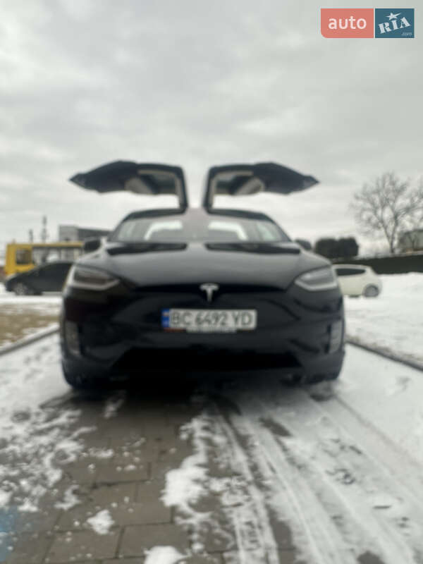 Внедорожник / Кроссовер Tesla Model X 2018 в Львове