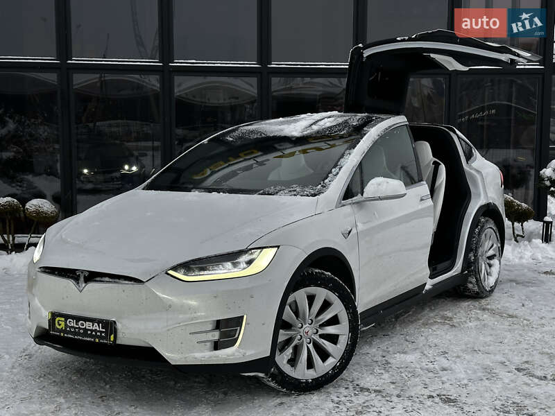 Внедорожник / Кроссовер Tesla Model X 2018 в Львове