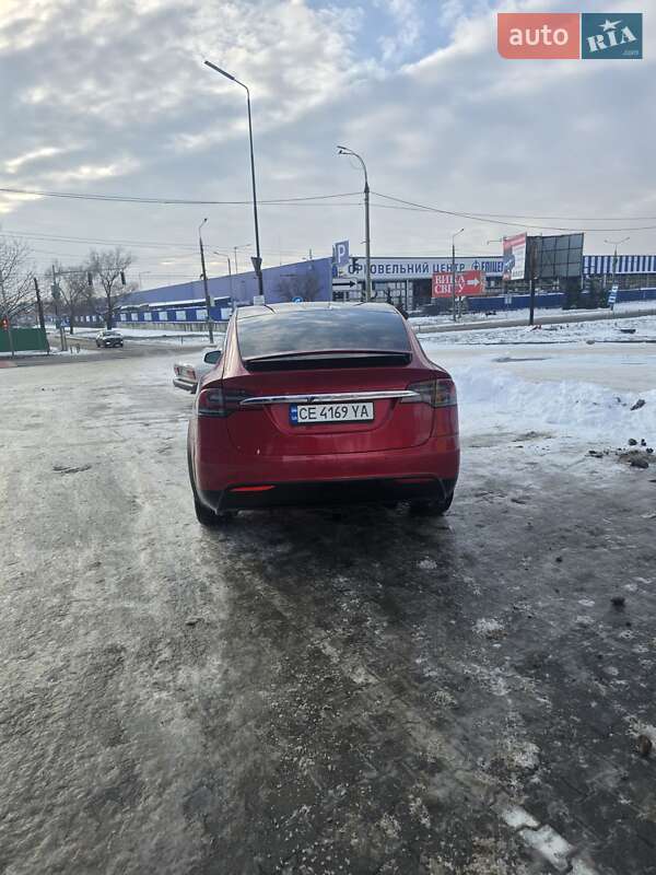 Внедорожник / Кроссовер Tesla Model X 2016 в Черновцах