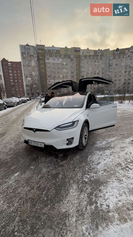 Tesla Model X 2016