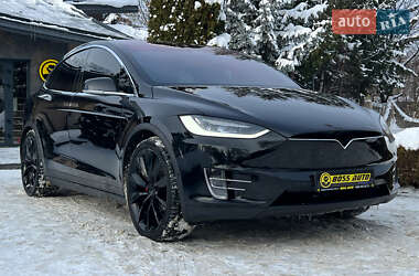 Позашляховик / Кросовер Tesla Model X 2018 в Львові