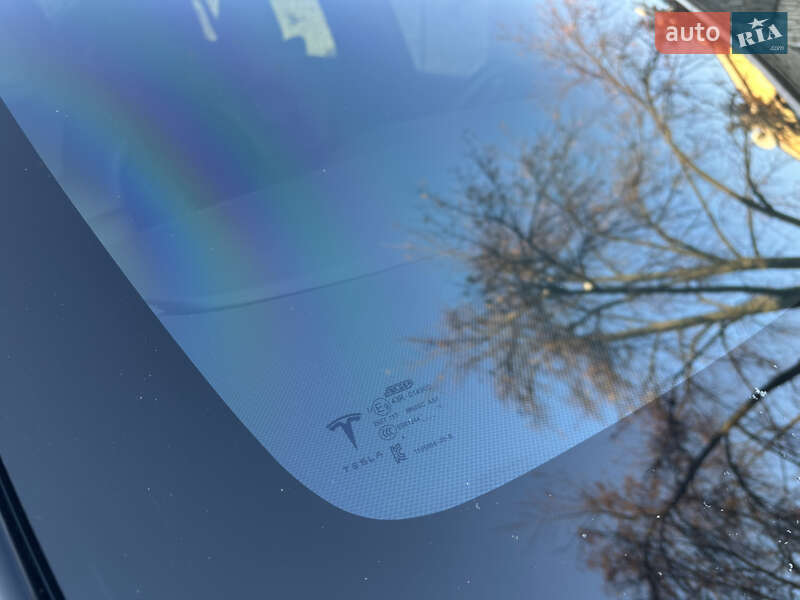 Внедорожник / Кроссовер Tesla Model X 2018 в Днепре