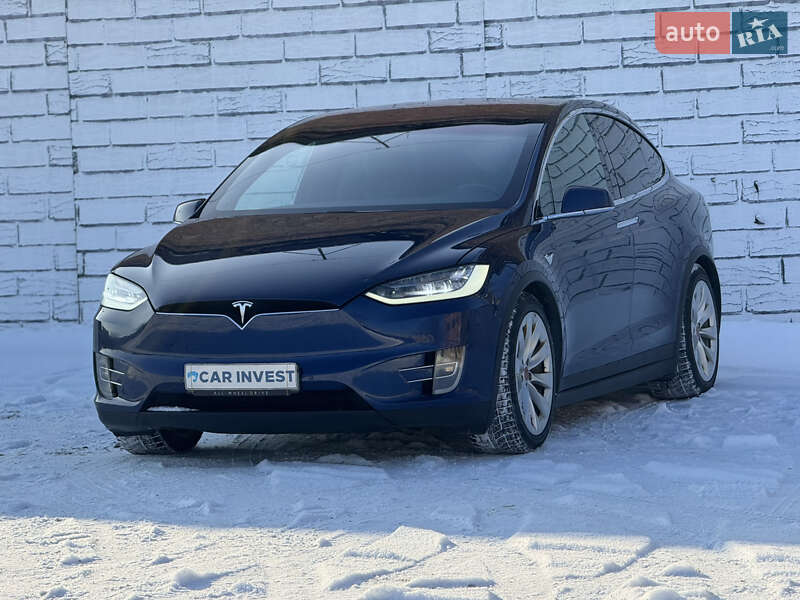 Позашляховик / Кросовер Tesla Model X 2018 в Києві