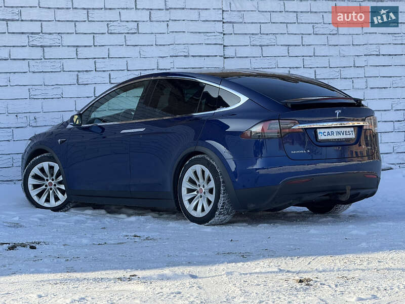 Позашляховик / Кросовер Tesla Model X 2018 в Києві