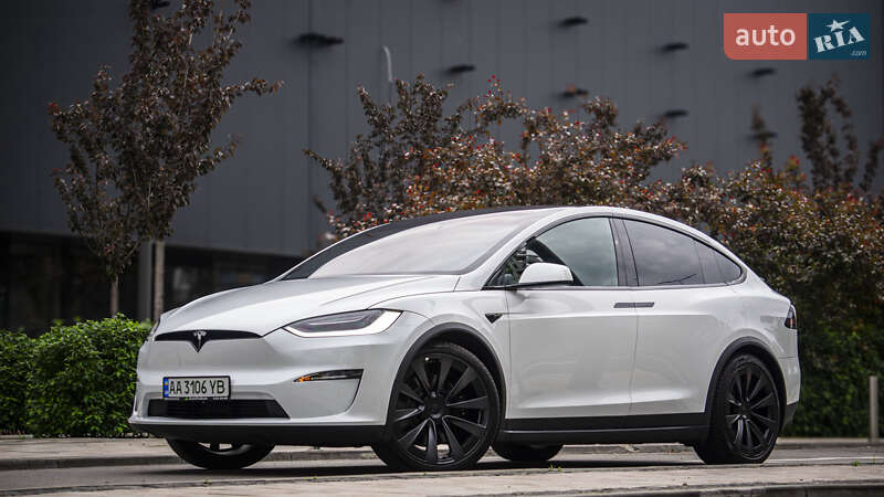 Внедорожник / Кроссовер Tesla Model X 2022 в Киеве