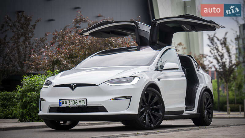 Внедорожник / Кроссовер Tesla Model X 2022 в Киеве