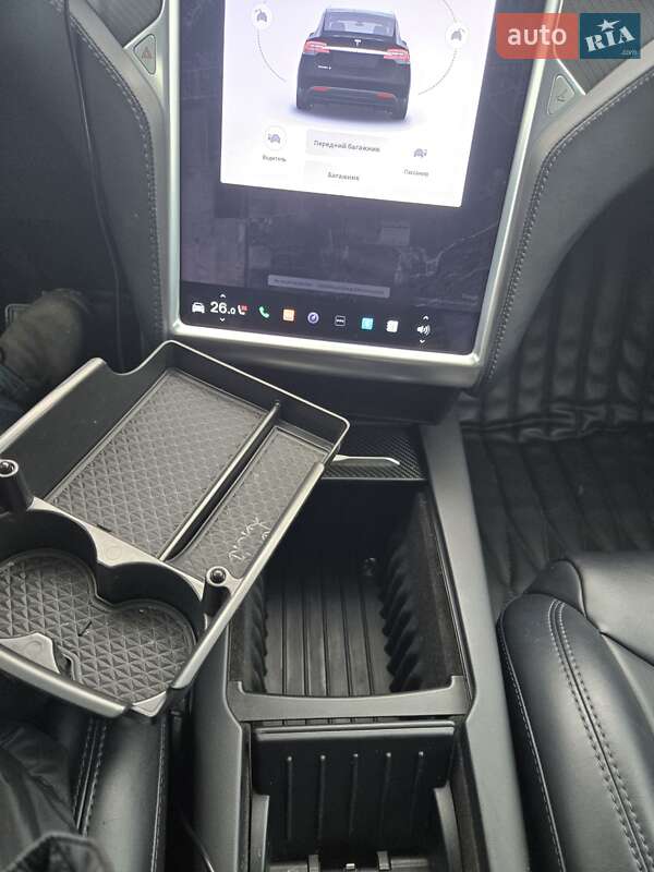 Позашляховик / Кросовер Tesla Model X 2017 в Києві фото 30 Позашляховик / Кросовер Tesla Model X 2017 в Києві