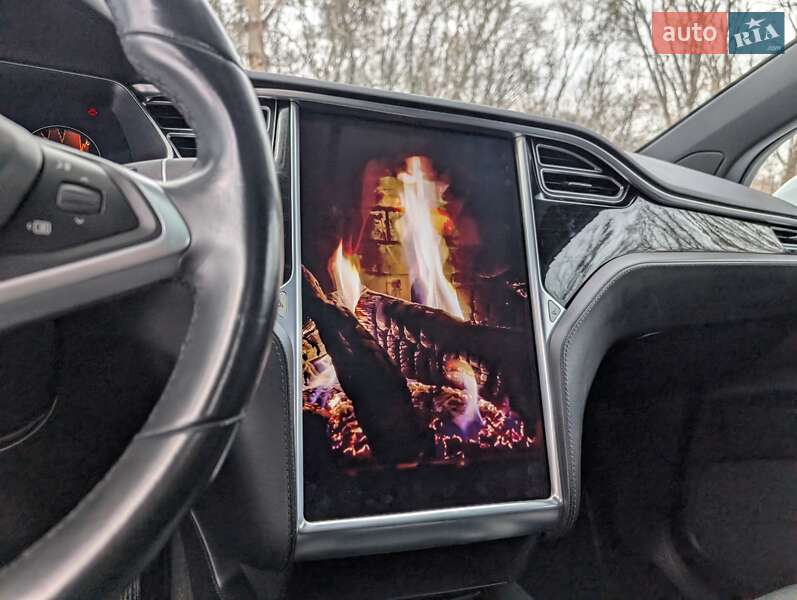 Внедорожник / Кроссовер Tesla Model X 2017 в Киеве фото 23 Внедорожник / Кроссовер Tesla Model X 2017 в Киеве